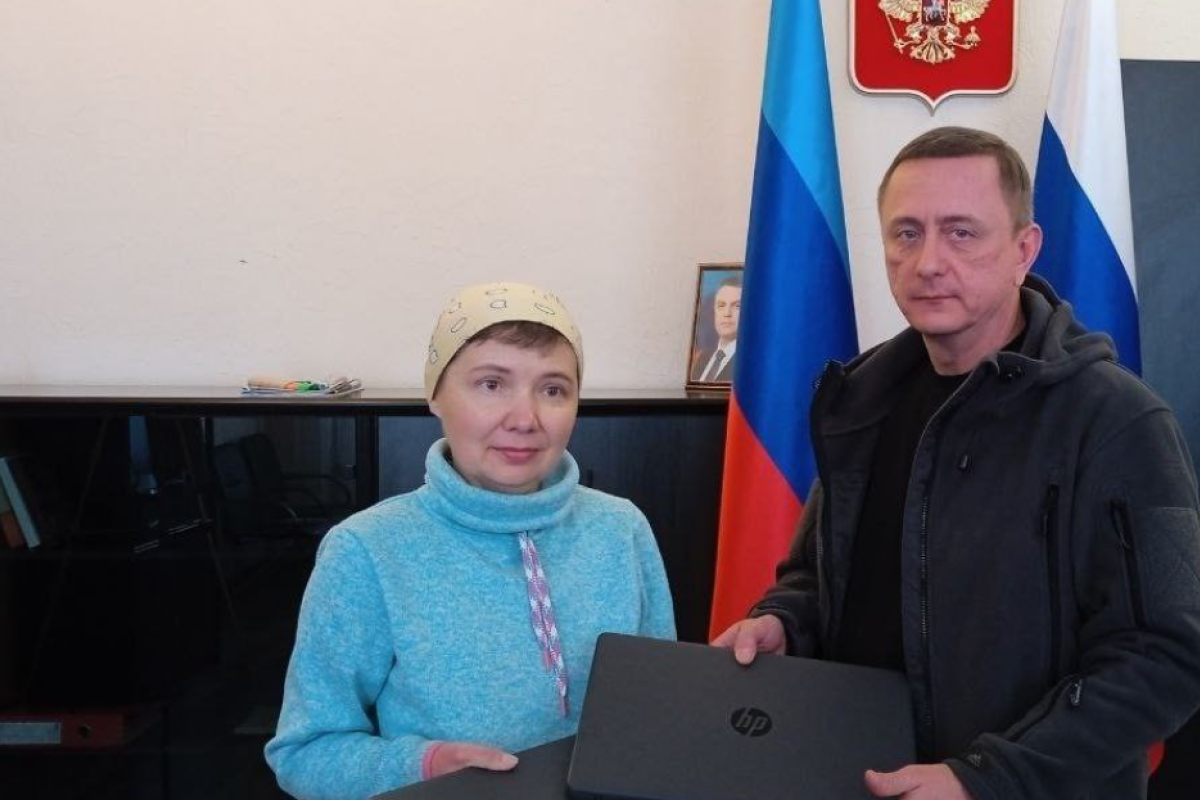 Российские оккупанты сделали "царский подарок" северодонецкой школе Российские оккупанты сделали "царский подарок" северодонецкой школе