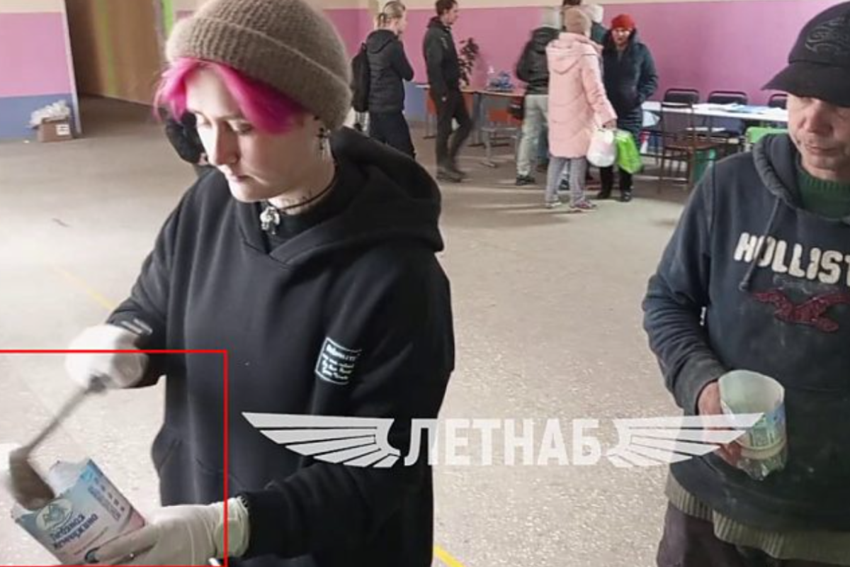 Плівка замість скла та безкоштовна сумнівна баланда: як живуть жителі окупованого Лисичанська Плівка замість скла та безкоштовна сумнівна баланда: як живуть жителі окупованого Лисичанська