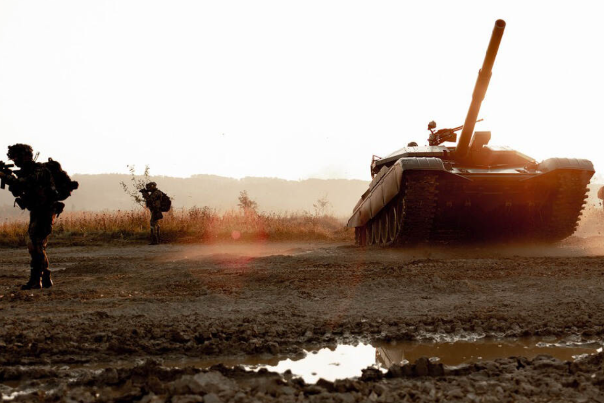 Російські окупанти намагаються продавити оборону Українських сил на Донбасі: зведення Генштабу ЗСУ Російські окупанти намагаються продавити оборону Українських сил на Донбасі: зведення Генштабу ЗСУ