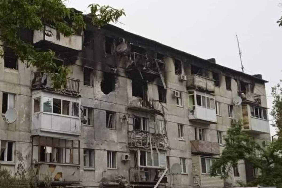 Розбиті квартири, холод, проблеми з газом, світлом та опаленням: як живе окупований Сєвєродонецьк Розбиті квартири, холод, проблеми з газом, світлом та опаленням: як живе окупований Сєвєродонецьк