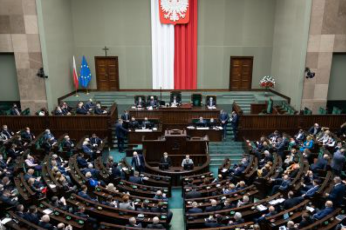 Сейм Польши провалил голосование за признание РФ государством-спонсором терроризма Сейм Польши провалил голосование за признание РФ государством-спонсором терроризма