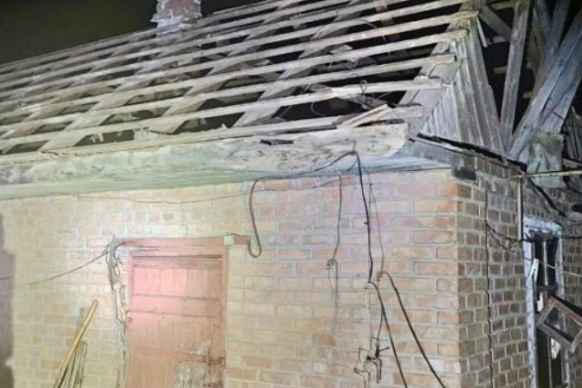 Російські окупанти вночі та вранці били з "Градів" та важкої артилерії по Дніпропетровщині Російські окупанти вночі та вранці били з "Градів" та важкої артилерії по Дніпропетровщині
