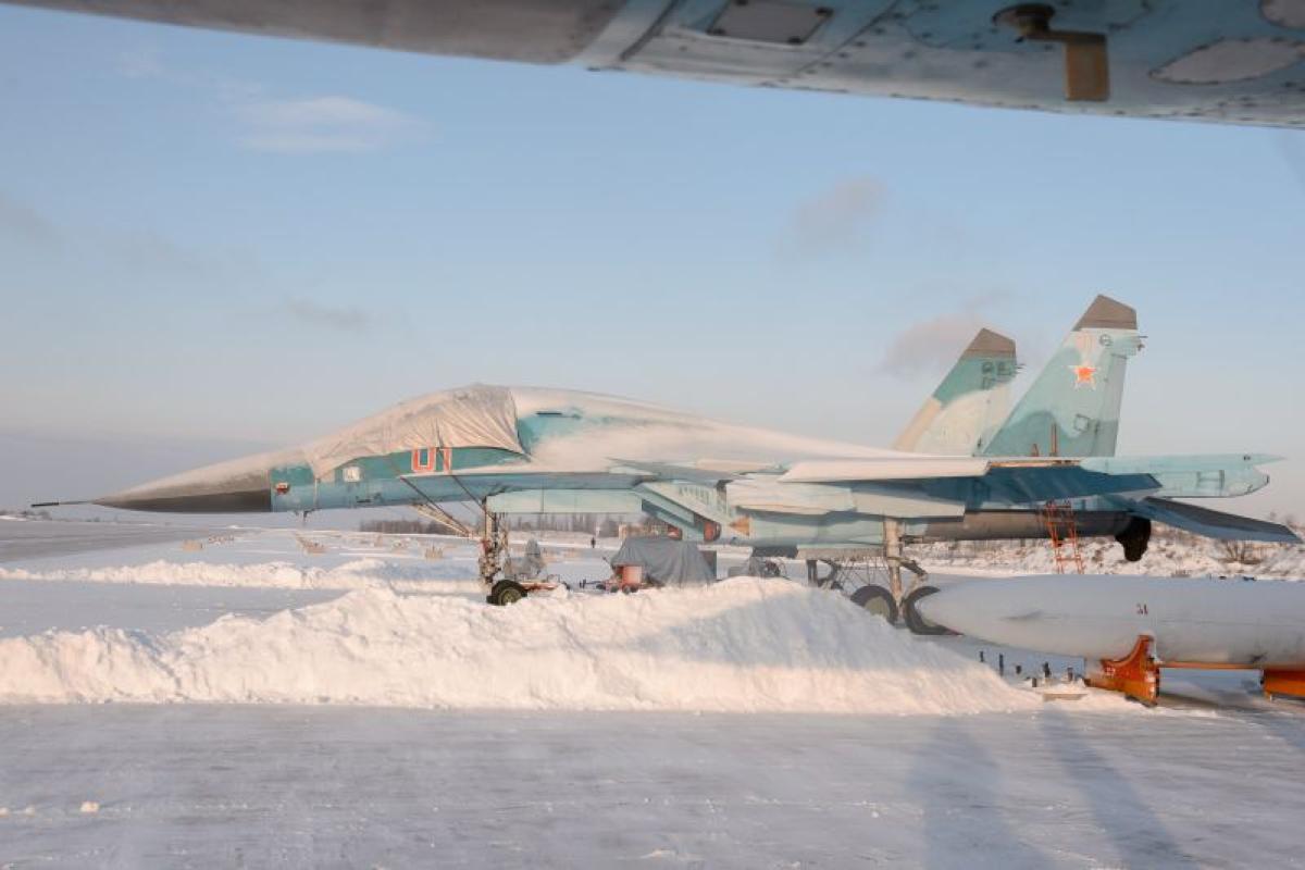 "Бавовна" в российском Воронеже: в соцсетях сообщают о взрывах в районе военного аэродрома "Бавовна" в российском Воронеже: в соцсетях сообщают о взрывах в районе военного аэродрома
