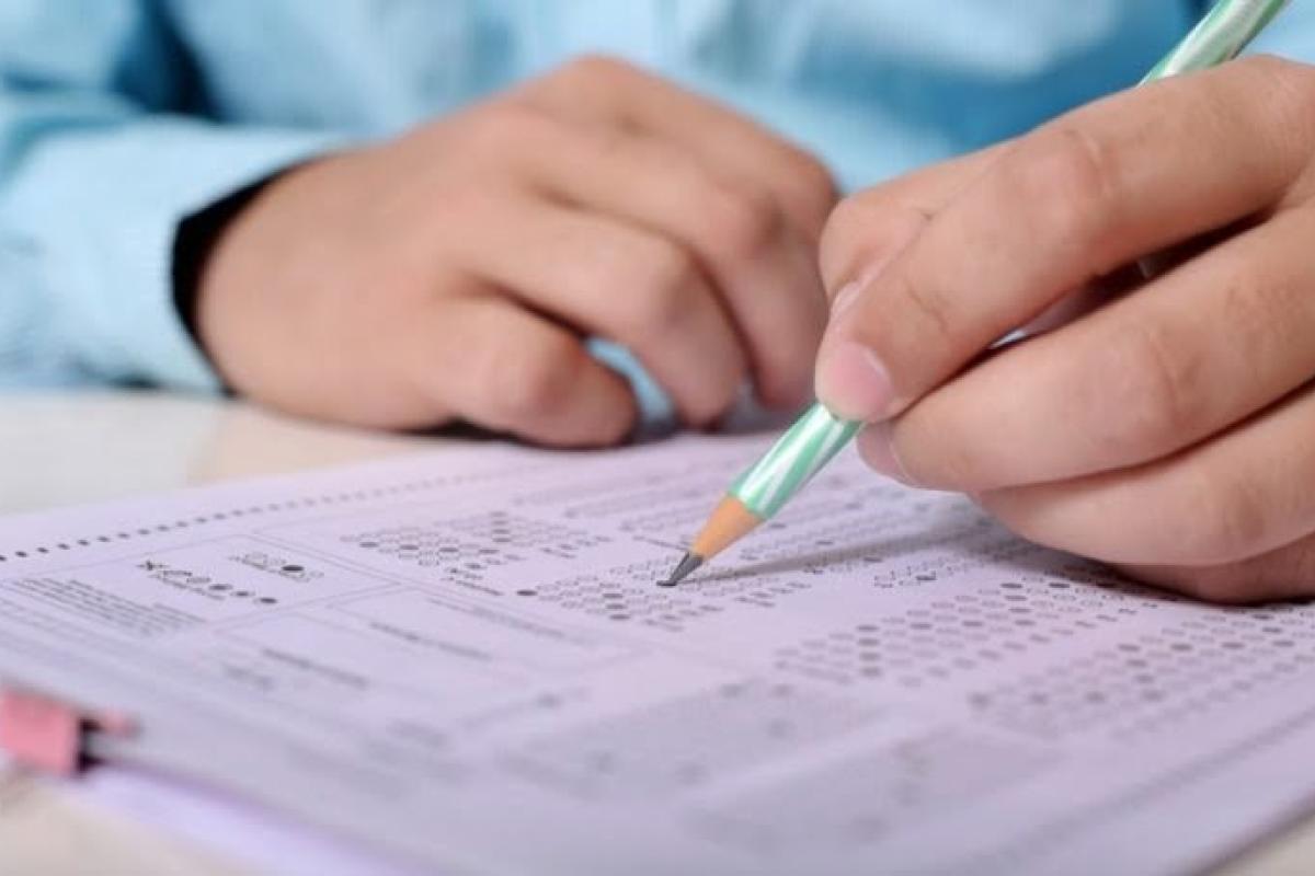 МОН пропонує скасувати державну підсумкову атестацію у школах у 2023 році МОН пропонує скасувати державну підсумкову атестацію у школах у 2023 році
