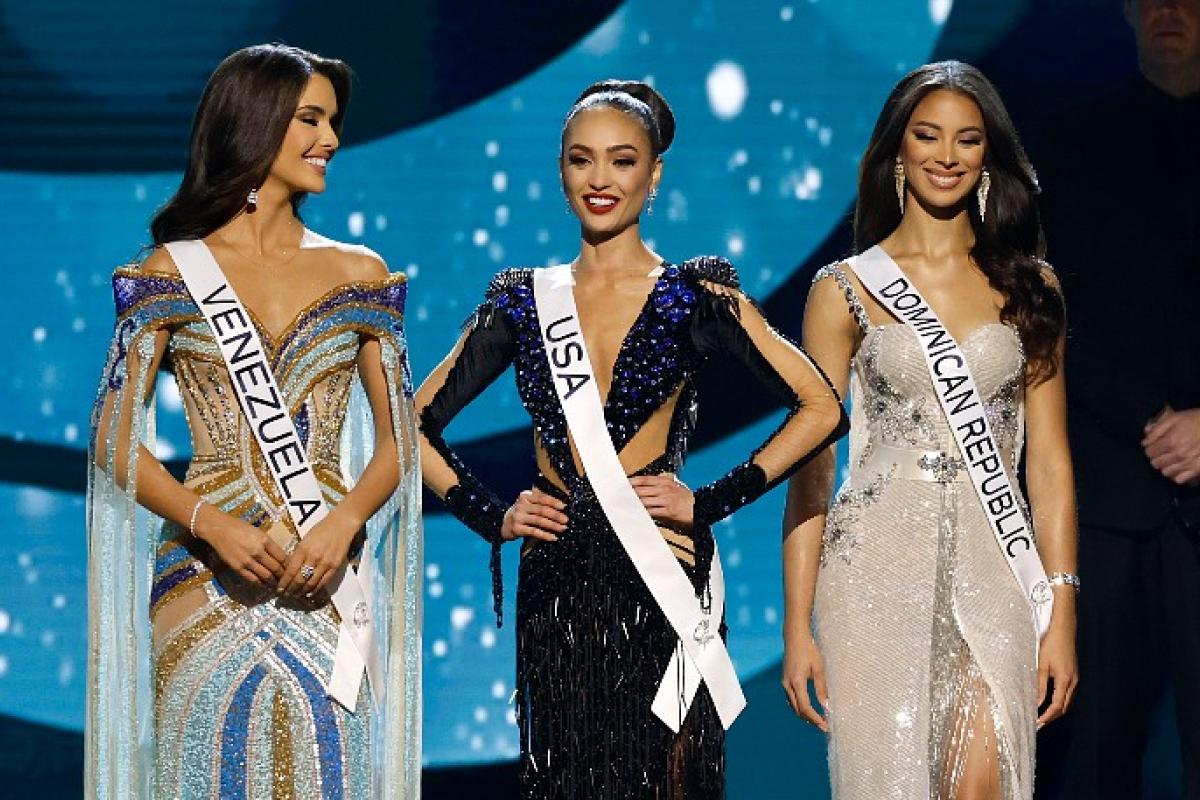 Названо имя победительницы конкурса "Мисс Вселенная" Названо имя победительницы конкурса "Мисс Вселенная"