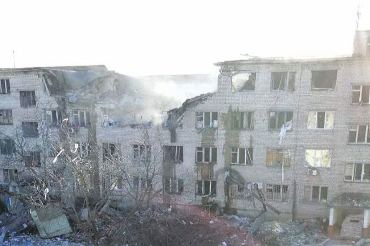 "Бавовна" в оккупированной Васильевке: ВСУ разнесли здание военной комендатуры "Бавовна" в оккупированной Васильевке: ВСУ разнесли здание военной комендатуры