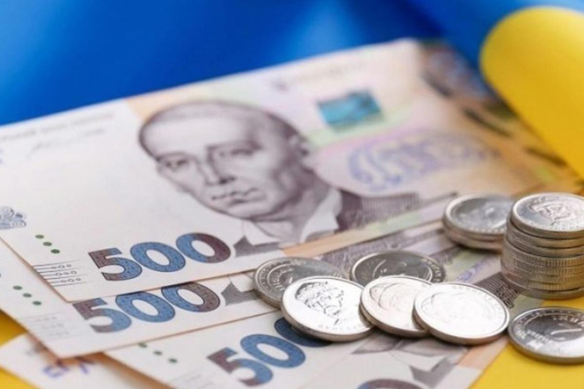 Рада приняла изменения в Госбюджет: на оборону дополнительно выделят более 500 млрд грн Рада приняла изменения в Госбюджет: на оборону дополнительно выделят более 500 млрд грн