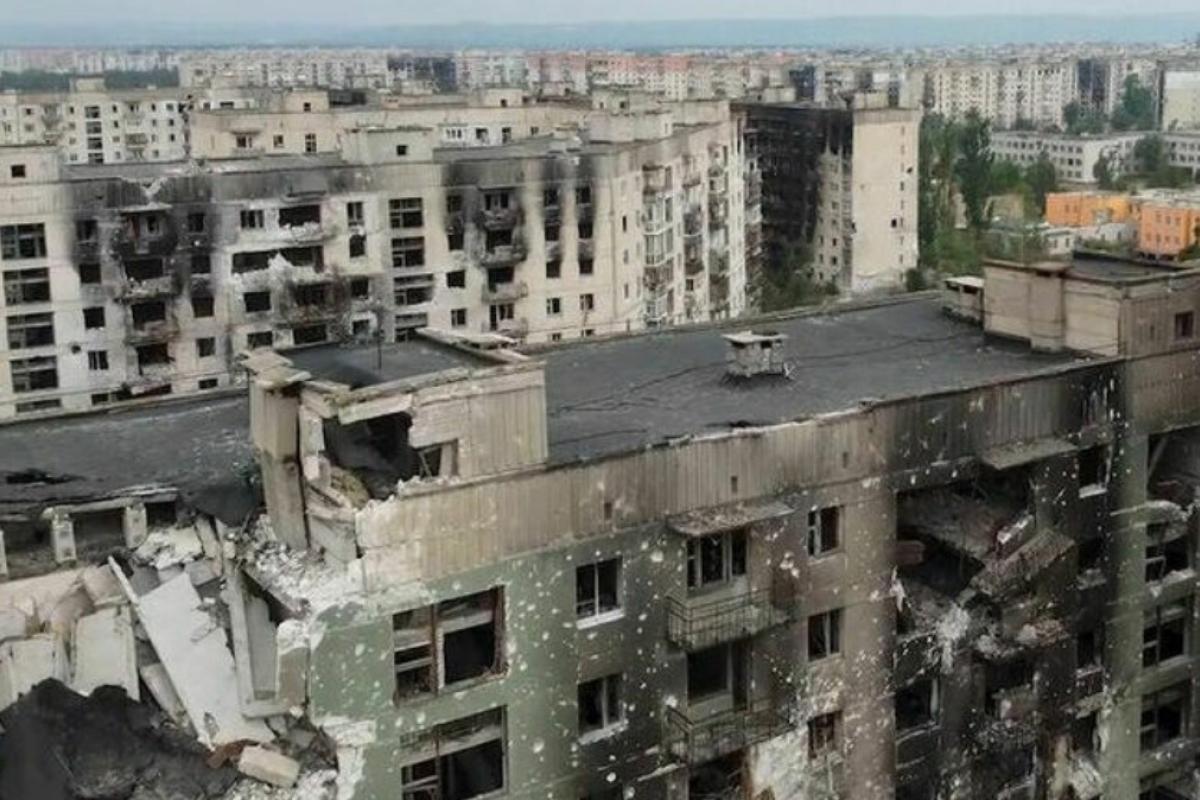 "Мы, как заблудившиеся овцы": рассказ северодончанки о жизни в "освобожденном" городе "Мы, как заблудившиеся овцы": рассказ северодончанки о жизни в "освобожденном" городе