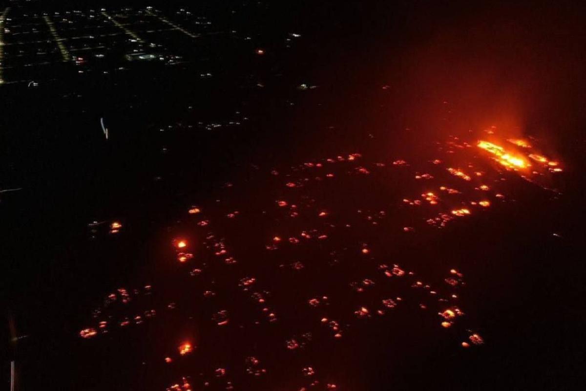 Вогняний апокаліпсис: У РФ масштабна пожежа охопила кілька селищ, одне з яких повністю згоріло