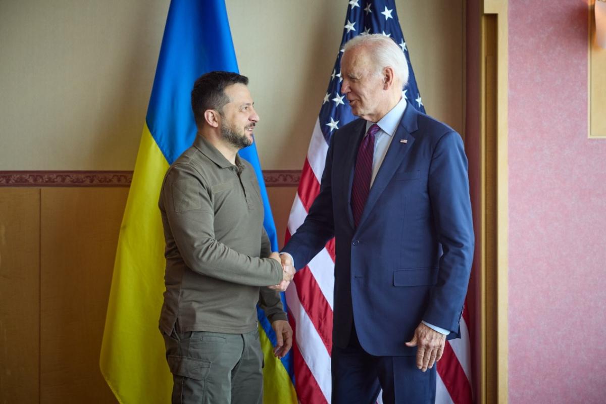 США виділяють Україні новий пакет військової допомоги на суму 375 млн доларів США виділяють Україні новий пакет військової допомоги на суму 375 млн доларів