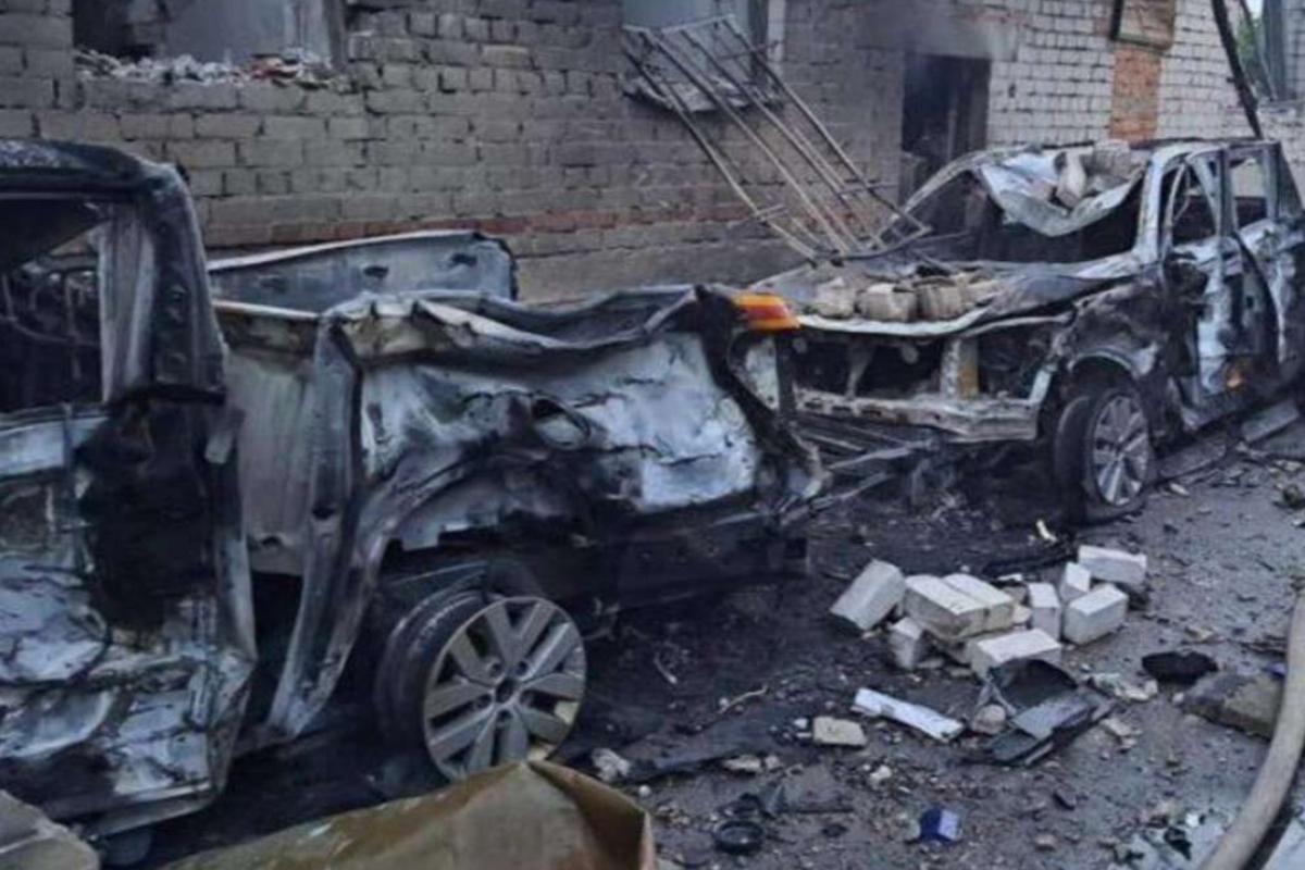 Є "прильоти" та поранені: Дніпро і область вночі прийняли основний удар ворожих ракет та БПЛА Є "прильоти" та поранені: Дніпро і область вночі прийняли основний удар ворожих ракет та БПЛА