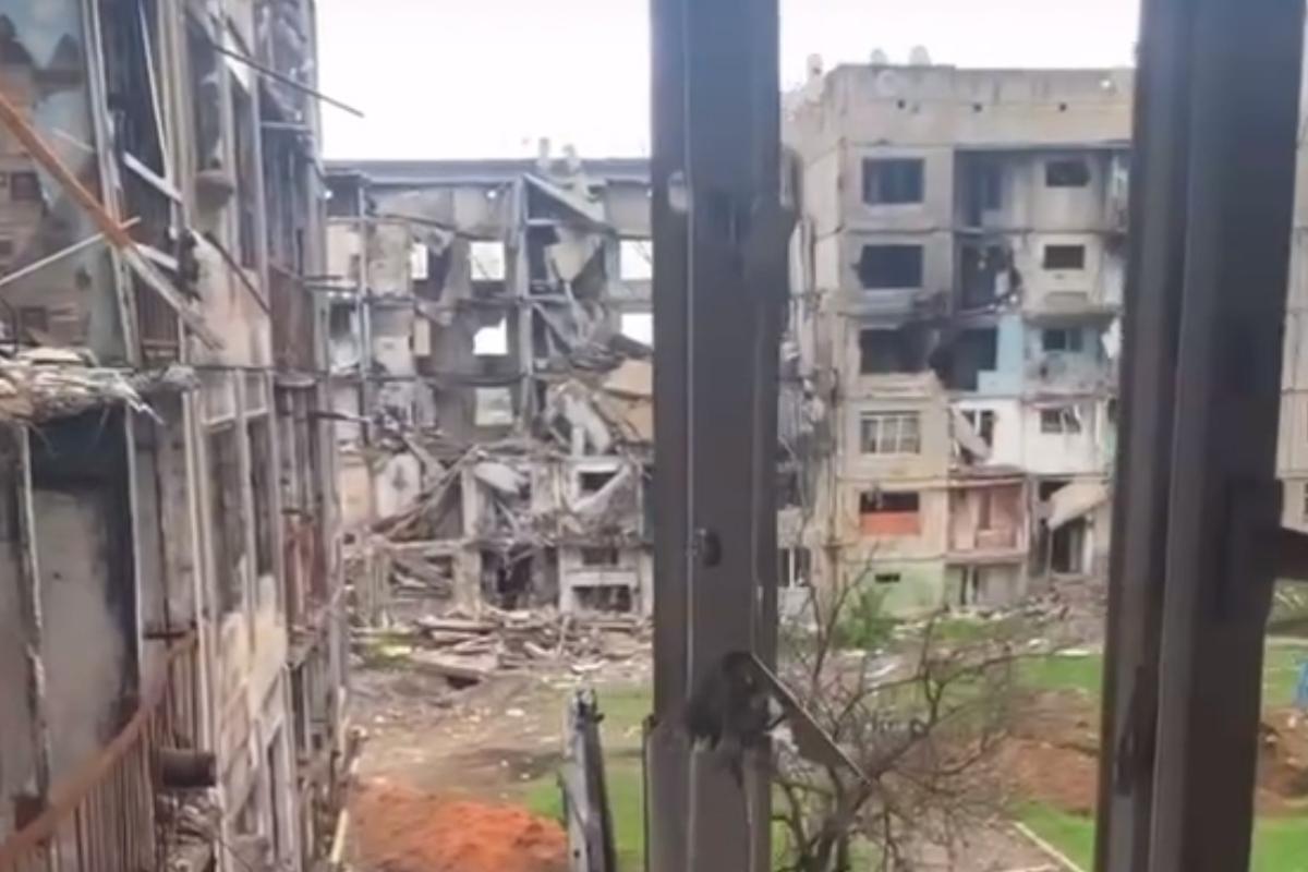 "Мертвая зона": в сети показали, как сейчас выглядит оккупированная Тошковка на Луганщине "Мертвая зона": в сети показали, как сейчас выглядит оккупированная Тошковка на Луганщине