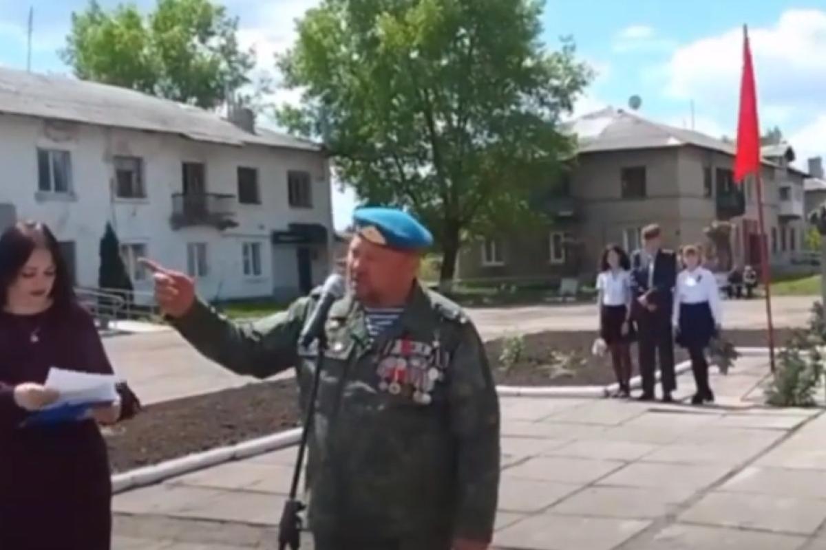 "Победобесие" в Новодружеске: в сети появилось свежее видео из оккупированного города