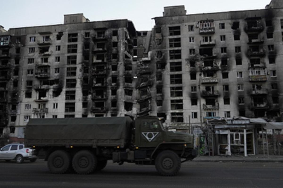 "Народу купа. Повно машин": як місцеві "почекуни" створюють ілюзію "відродження" Сєвєродонецька "Народу купа. Повно машин": як місцеві "почекуни" створюють ілюзію "відродження" Сєвєродонецька