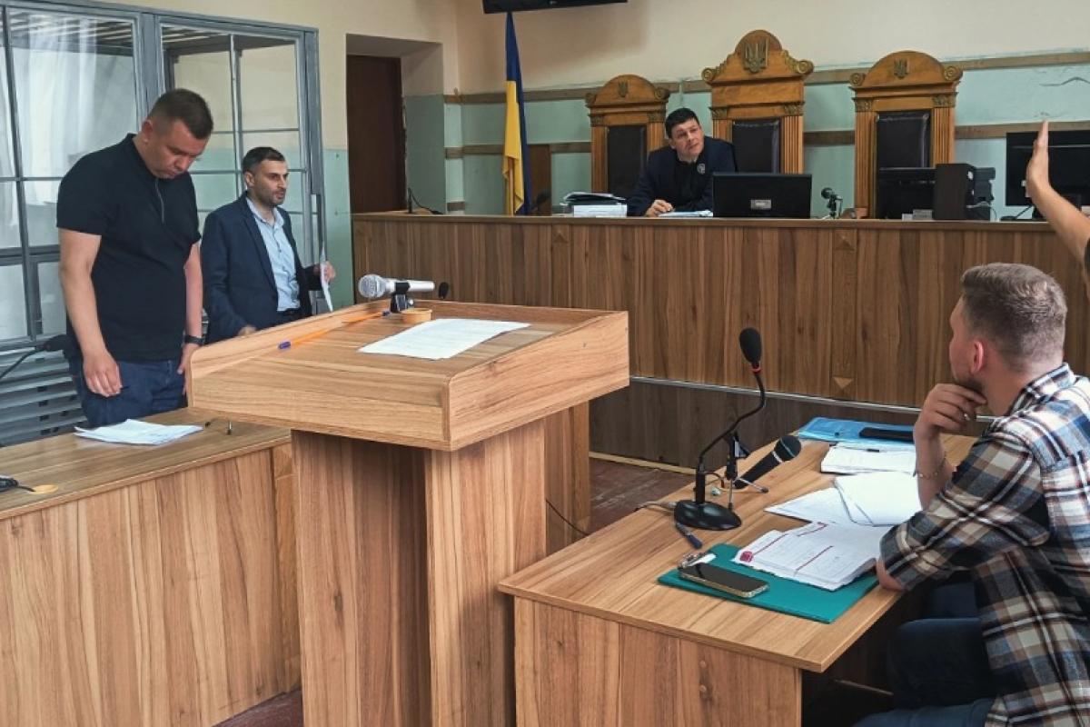Замглавы Северодонецкой ВГА получил подозрение в служебной халатности и оказался на скамье подсудимых Замглавы Северодонецкой ВГА получил подозрение в служебной халатности и оказался на скамье подсудимых