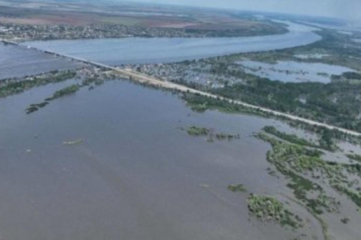 Після підриву Каховської ГЕС сильно затоплено та зруйновано укріплення росіян на лівому березі Дніпра - ISW Після підриву Каховської ГЕС сильно затоплено та зруйновано укріплення росіян на лівому березі Дніпра - ISW