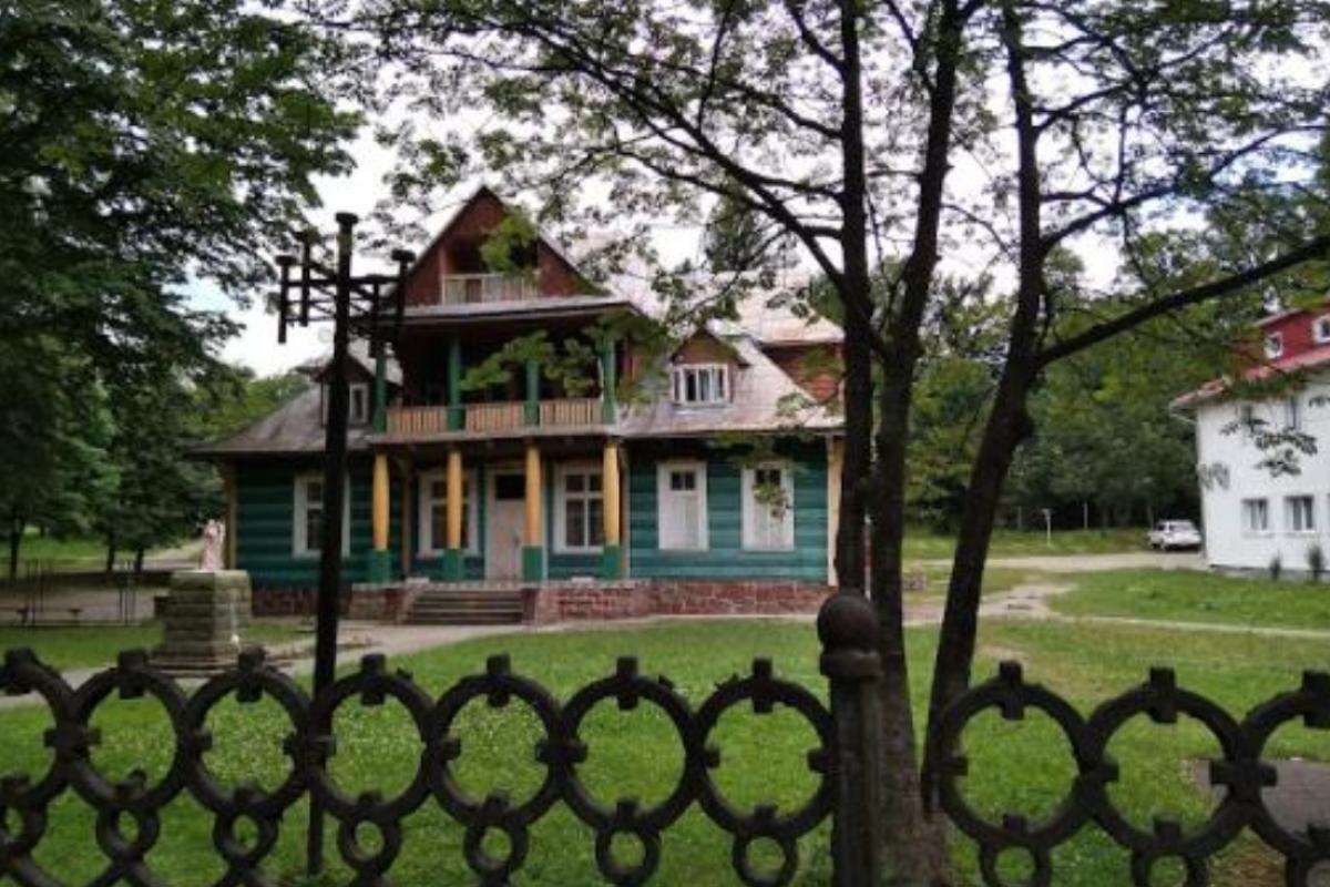 Жителям Сєвєродонецької громади пропонують оздоровити дітей-переселенців у Яремче Жителям Сєвєродонецької громади пропонують оздоровити дітей-переселенців у Яремче