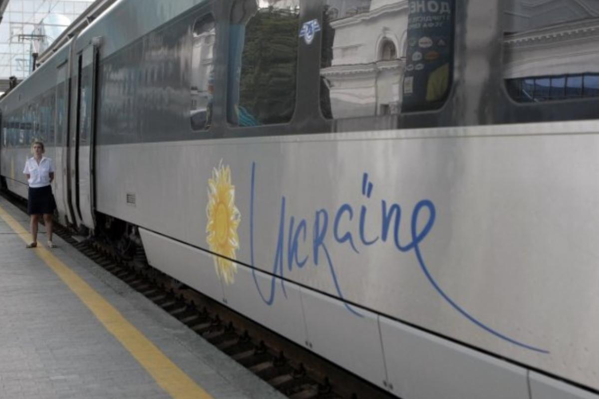 "Укрзалізниця" запускає новий міжнародний поїзд із Києва: напрямок та розклад "Укрзалізниця" запускає новий міжнародний поїзд із Києва: напрямок та розклад