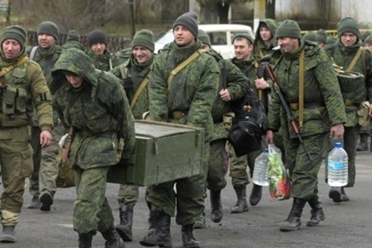 "Їх просто сила-силенна": У мережі повідомляють про прибуття до Сватового підкріплення для окупантів "Їх просто сила-силенна": У мережі повідомляють про прибуття до Сватового підкріплення для окупантів