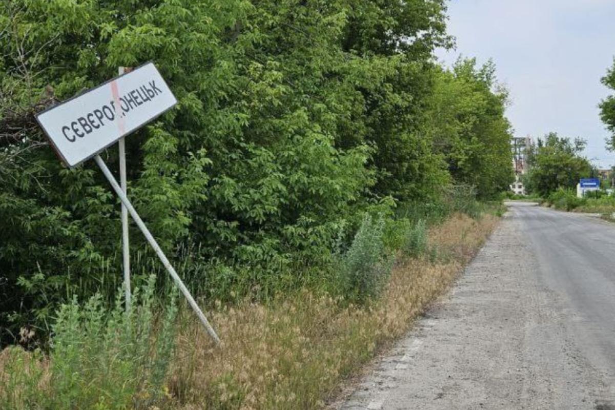 "Русский мир" пришел: В сети показали одну из "освобожденных" школ Северодонецка "Русский мир" пришел: В сети показали одну из "освобожденных" школ Северодонецка