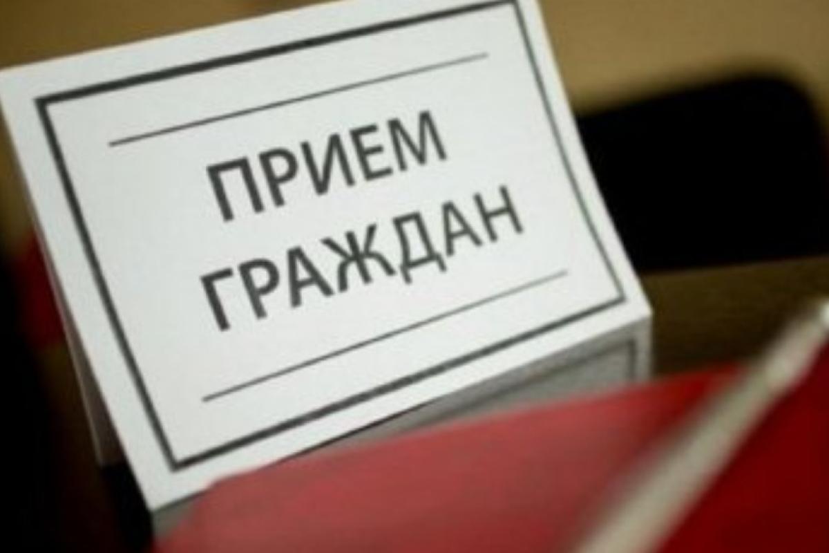 "Чхали вони на укази": Жителі окупованого Лисичанська скаржаться на роботу відділення пенсійного фонду "Чхали вони на укази": Жителі окупованого Лисичанська скаржаться на роботу відділення пенсійного фонду