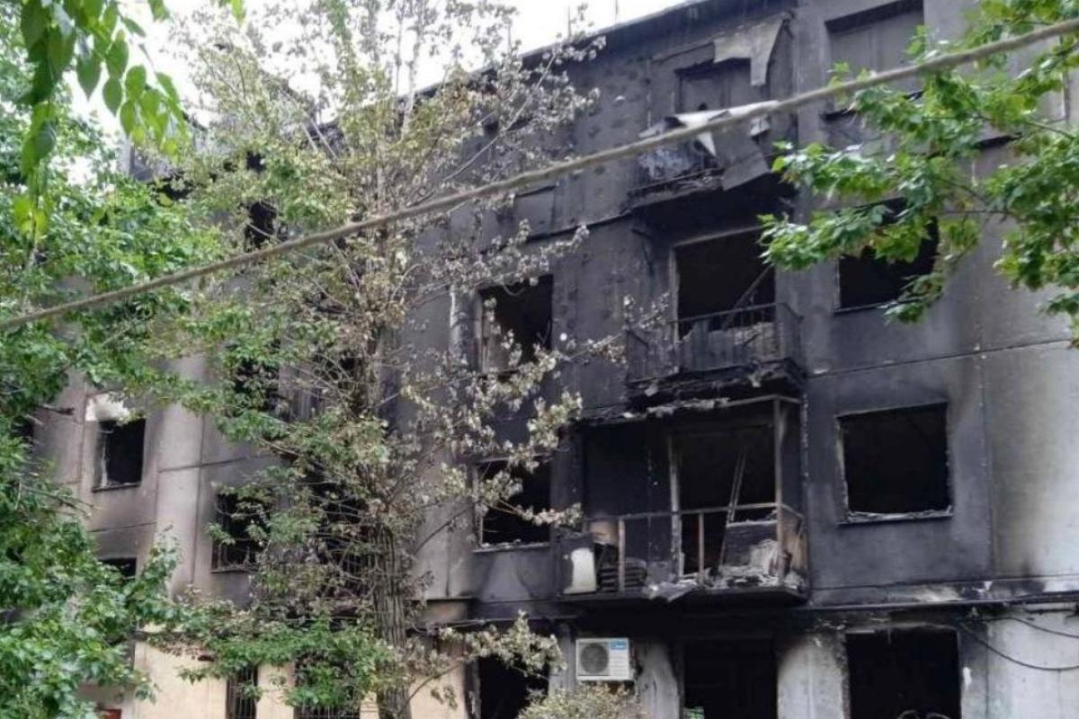 "Рубанула правду": Жительница Лисичанска о том, как на самом деле происходит "восстановление" города "Рубанула правду": Жительница Лисичанска о том, как на самом деле происходит "восстановление" города