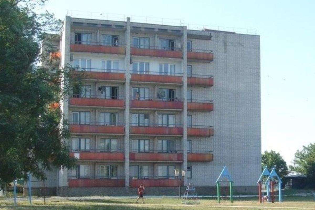 В сети показали, что после "прилета" осталось от базы отдыха "Химик", принадлежащей ранее северодонецкому "Азоту" В сети показали, что после "прилета" осталось от базы отдыха "Химик", принадлежащей ранее северодонецкому "Азоту"