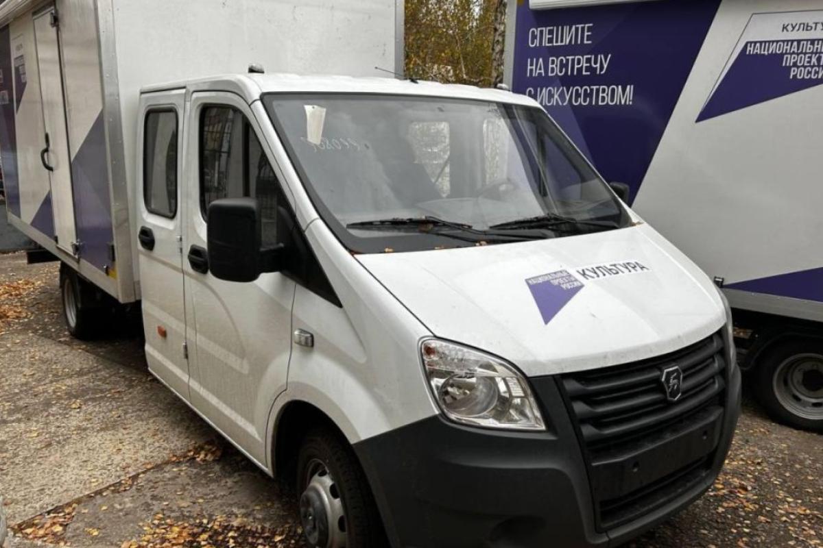 "Культуру в массы!": На Луганщине оккупанты планируют запустить передвижные "культурные центры"