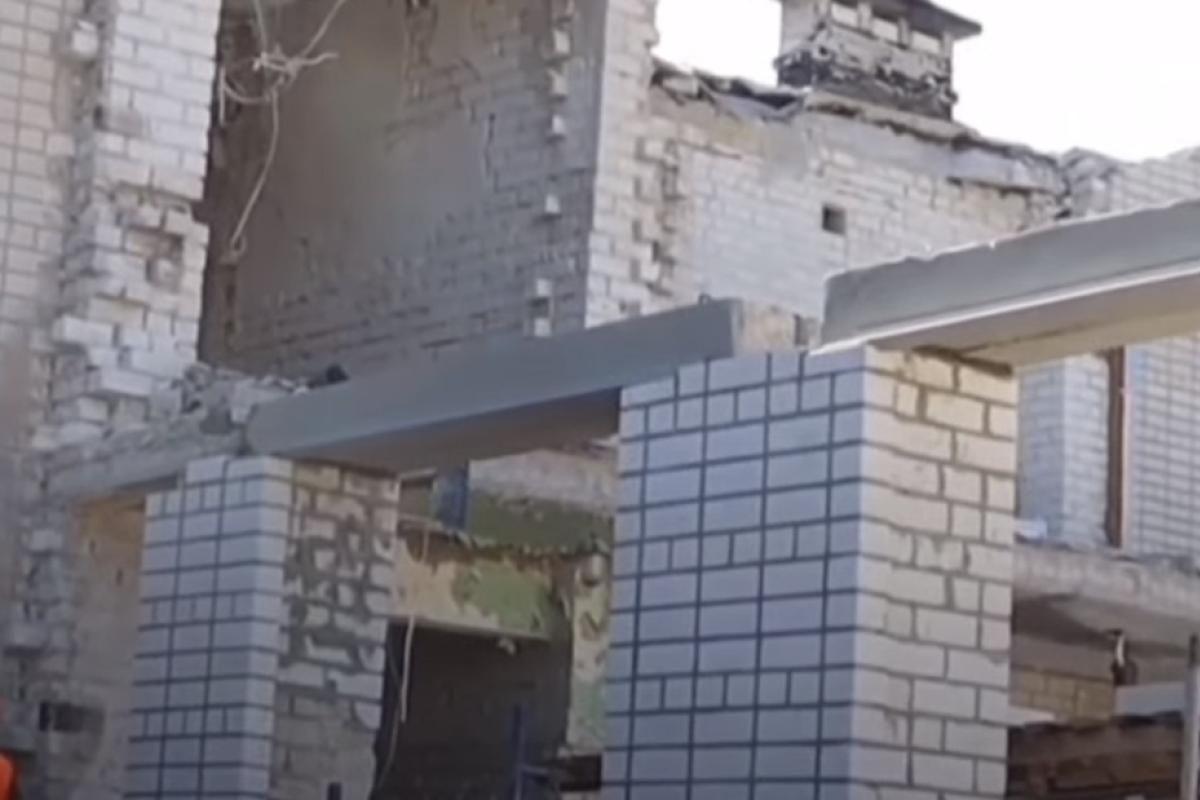 "Сєвєродонецьк усі проклинають й люто нам заздрять": як мешканці хваляться "відновленням" міста "Сєвєродонецьк усі проклинають й люто нам заздрять": як мешканці хваляться "відновленням" міста
