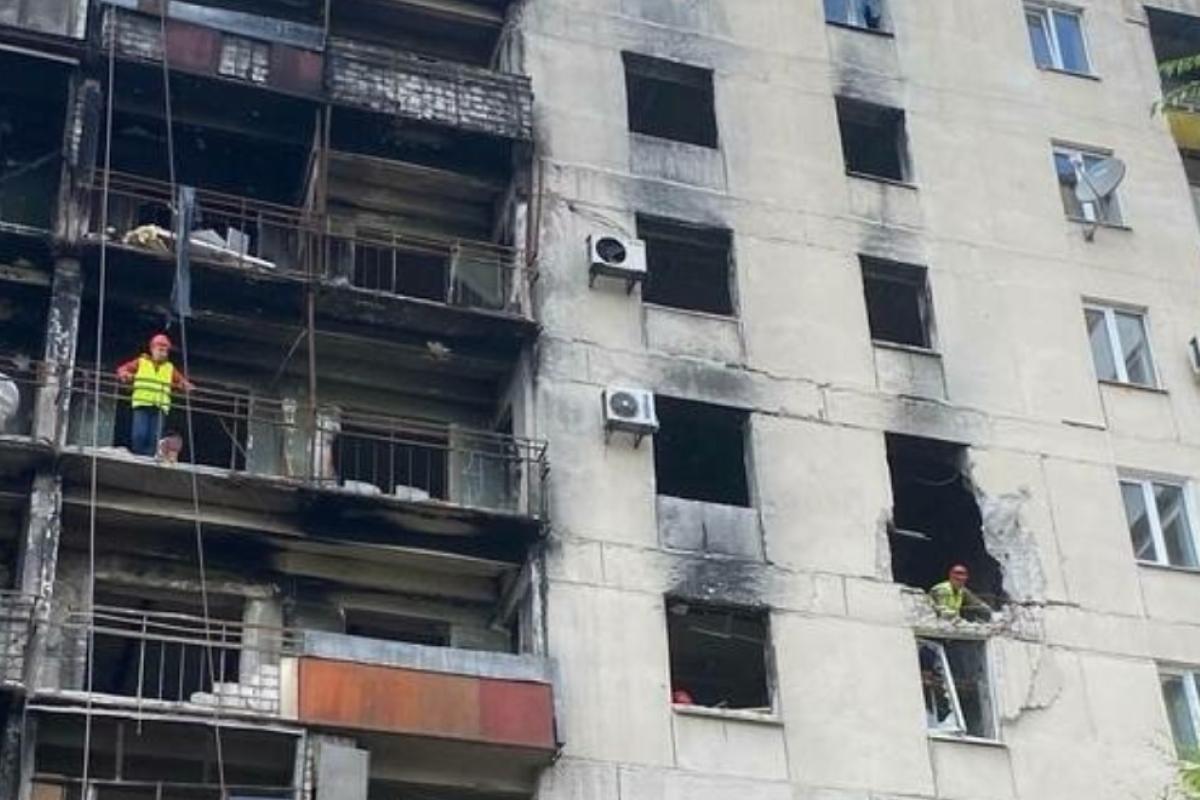 "І як їм живеться у вкрадених квартирах?": У Сєвєродонецьку окупанти продовжують поповнювати "маневрений фонд" "І як їм живеться у вкрадених квартирах?": У Сєвєродонецьку окупанти продовжують поповнювати "маневрений фонд"