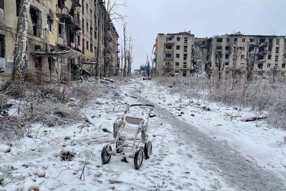 "Освобождение по-российски": В сети показали, что осталось от Бахмута и Новомихайловки на Донетчине