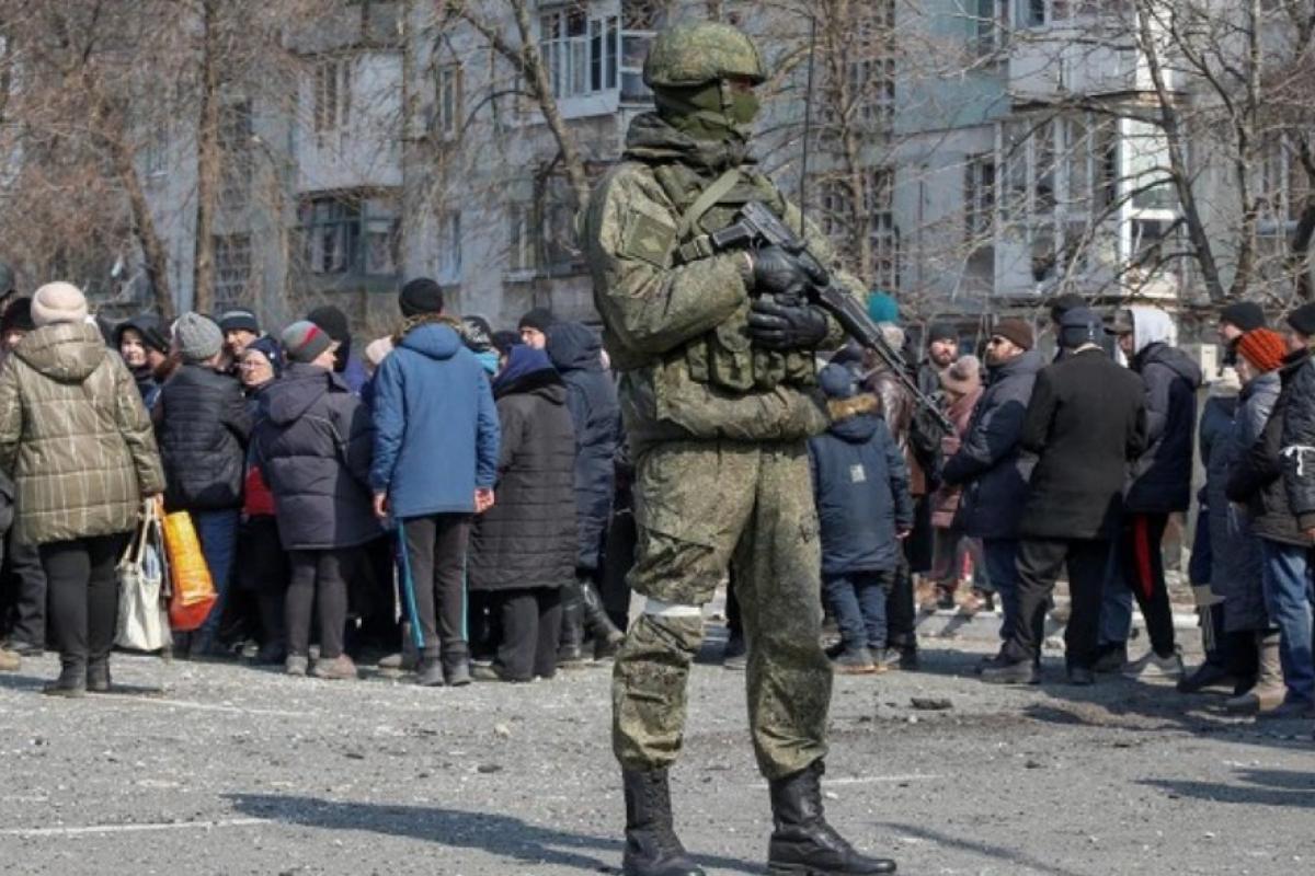 Обстріли, "робота" з молоддю, катівні та ставлення до колаборантів: Лисогор про ситуацію на Луганщині Обстріли, "робота" з молоддю, катівні та ставлення до колаборантів: Лисогор про ситуацію на Луганщині