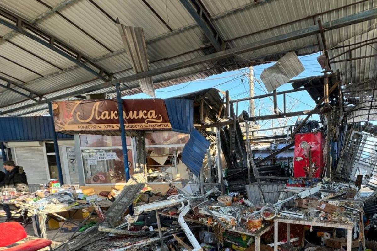 Окупанти заявили про обстріл ринку у Кіровському районі Донецька: кількість жертв зростає Окупанти заявили про обстріл ринку у Кіровському районі Донецька: кількість жертв зростає