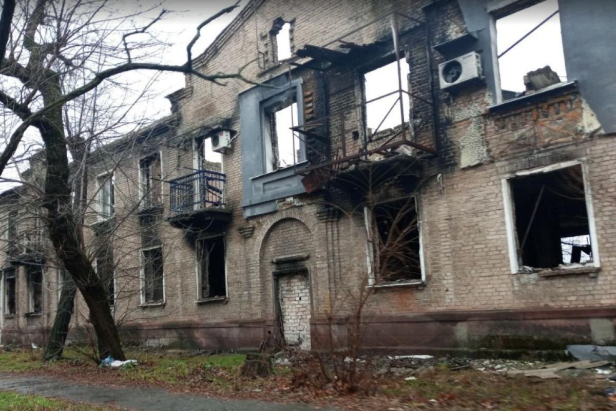 "Доворовывают что еще осталось": В сети рассказали о "ремонтах" в оккупированном Северодонецке "Доворовывают что еще осталось": В сети рассказали о "ремонтах" в оккупированном Северодонецке
