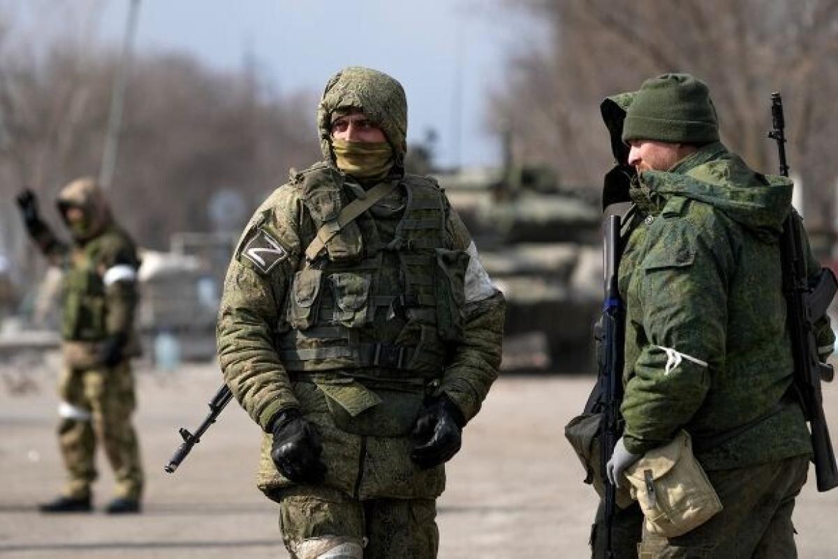 Після перевірки на блокпостах люди просто зникають: на окупованій Луганщині триває підготовка до "могилізації"