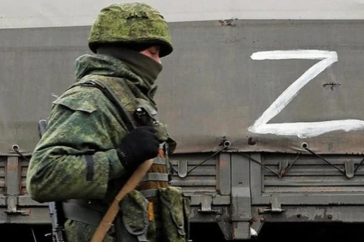 "К чему-то готовятся?": На Луганщине идет активная переброска военной техники и живой силы оккупантов "К чему-то готовятся?": На Луганщине идет активная переброска военной техники и живой силы оккупантов