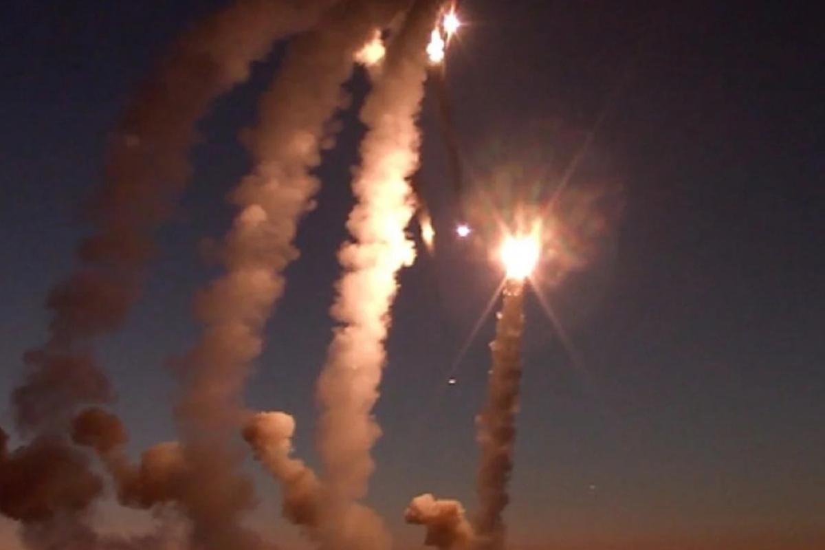 Массированный ракетно-авиационный удар по Украине: уничтожено 84 вражеские воздушные цели