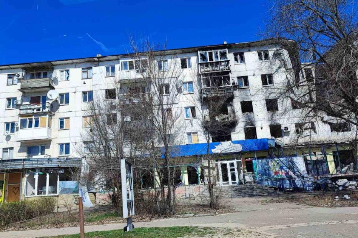"А навіщо добру пропадати?": В окупованому Рубіжному порожні квартири здають подобово "А навіщо добру пропадати?": В окупованому Рубіжному порожні квартири здають подобово