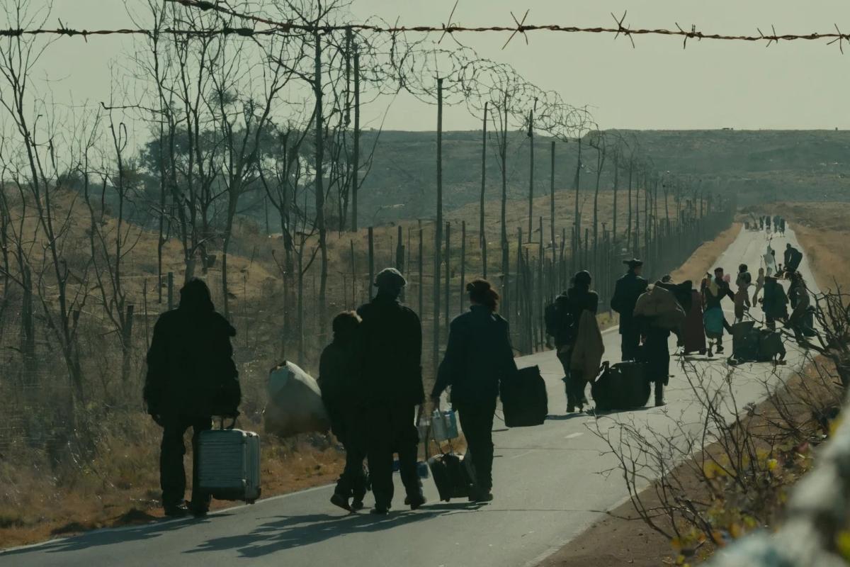 На ВОТ выдают "зеленую карту": нужен ли такой документ жителям Лисичанска, Северодонецка и Рубежного