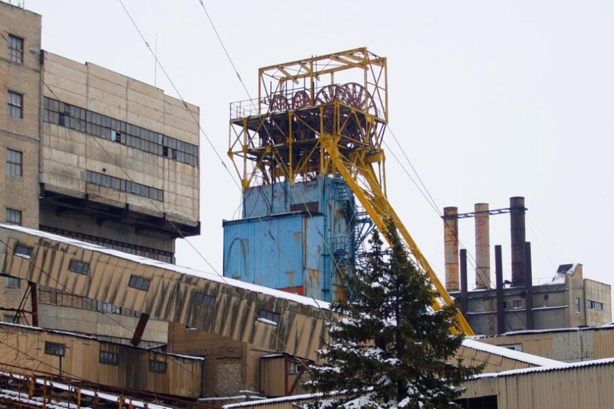 На оккупированной Луганщине российские "владельцы" шахт начали сокращение персонала: денег не обещают На оккупированной Луганщине российские "владельцы" шахт начали сокращение персонала: денег не обещают
