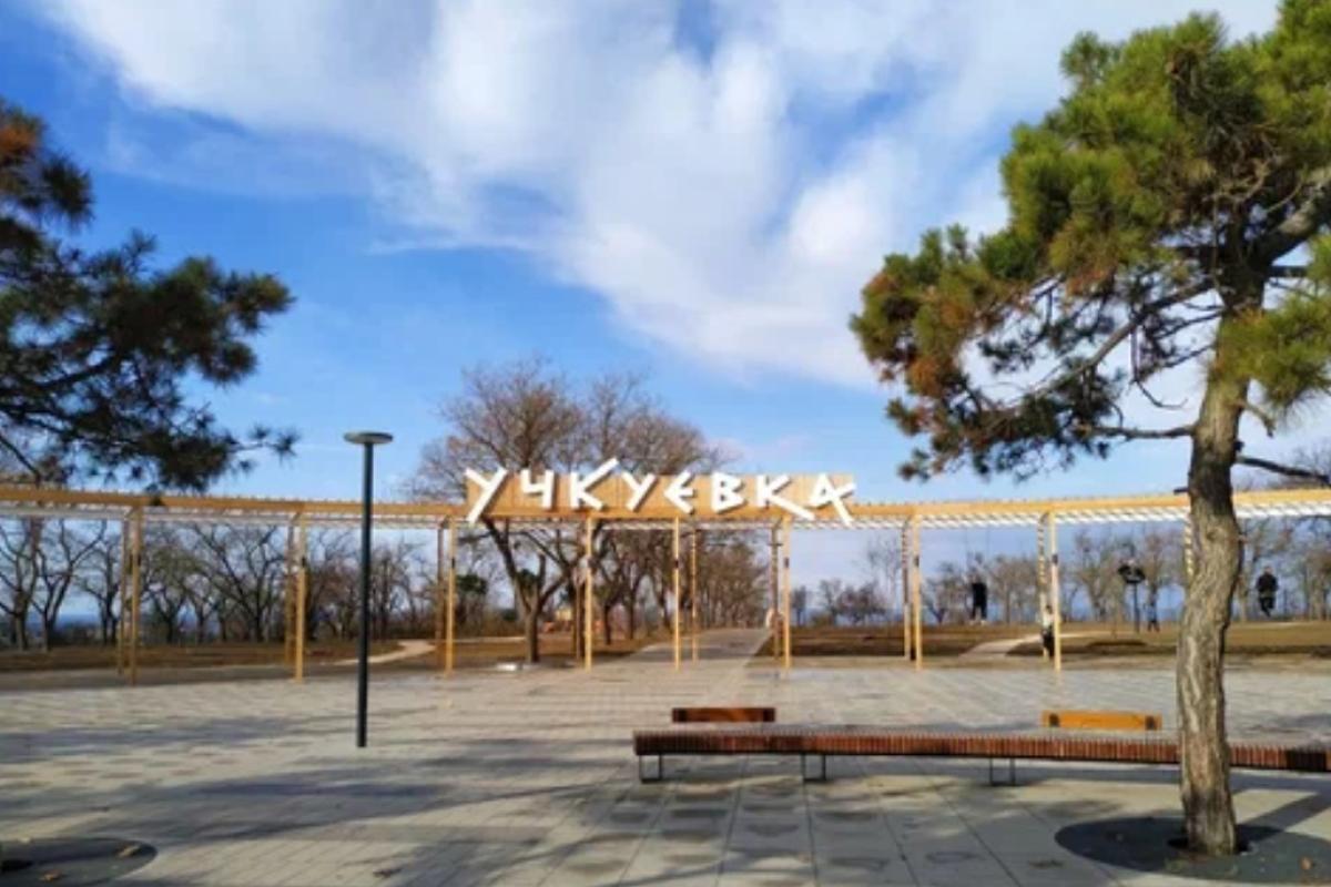 В Крыму взрывы, оккупанты сообщают о жертвах и пострадавших: что известно на данный момент