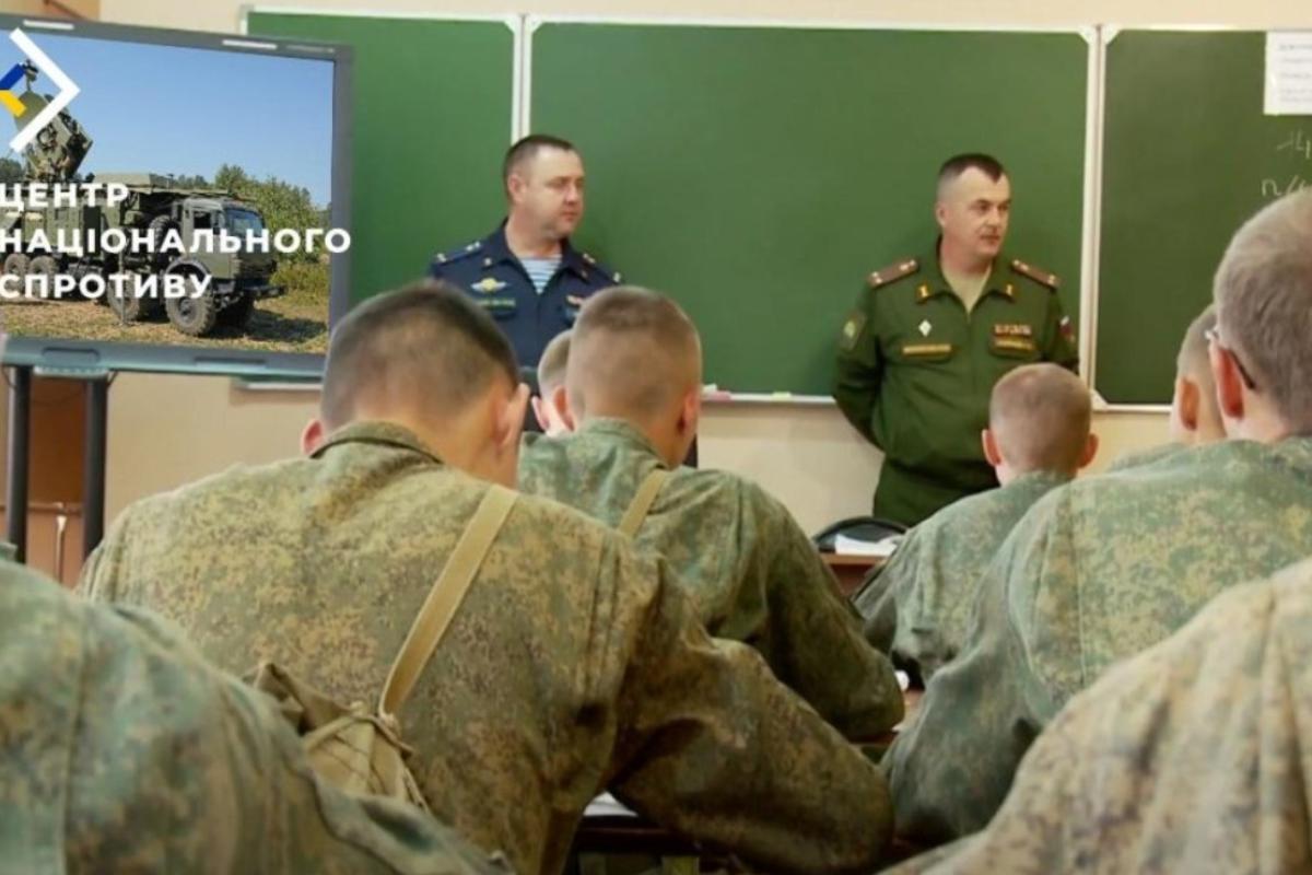На захоплених територіях у вишах окупанти готуватимуть офіцерів служби РЕБ На захоплених територіях у вишах окупанти готуватимуть офіцерів служби РЕБ