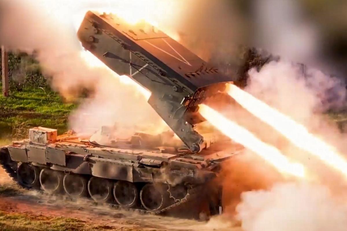У російському Шебекіно вибухнули боєприпаси ТОС "Солнцепек": є загиблі У російському Шебекіно вибухнули боєприпаси ТОС "Солнцепек": є загиблі
