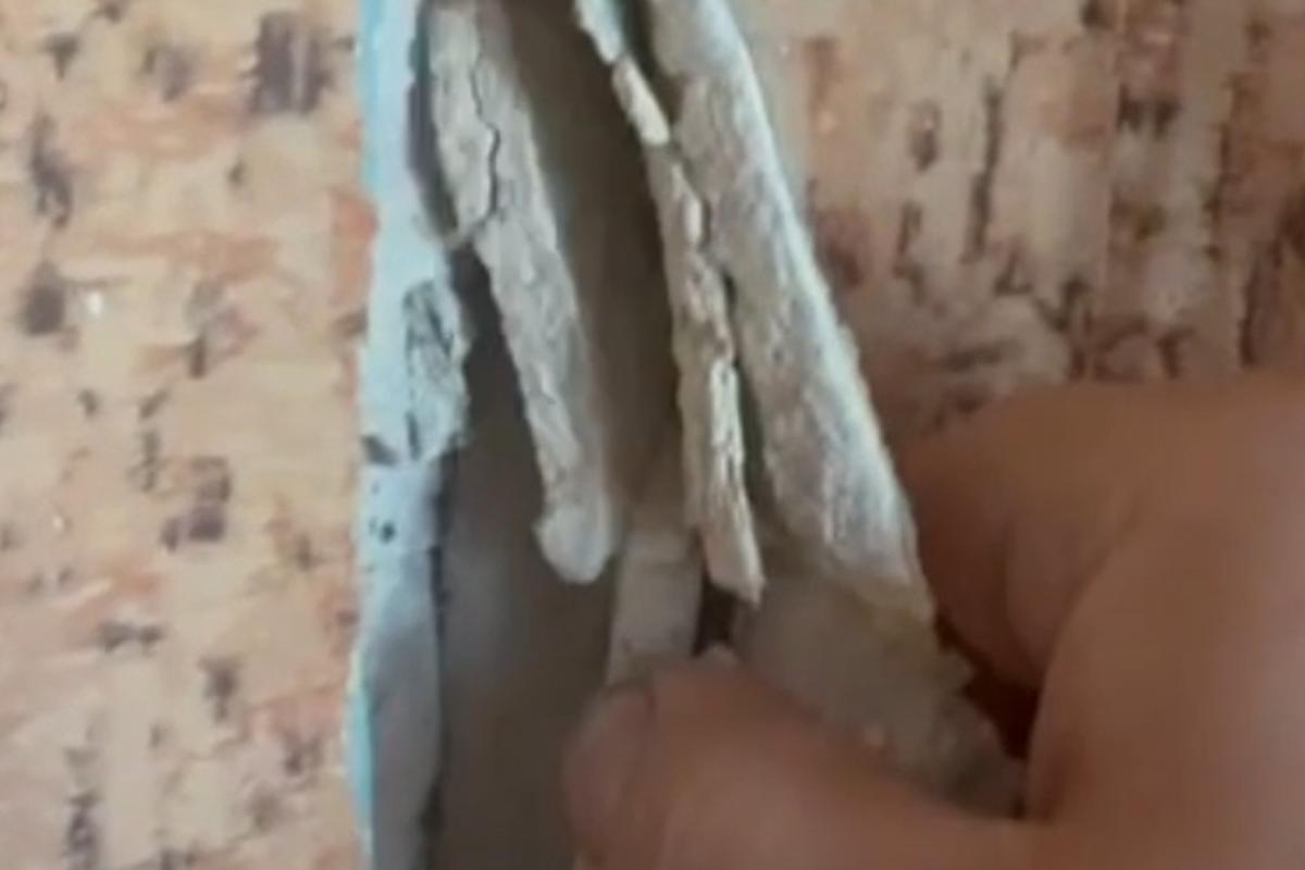 "Равшани та Джамшути роблять": У мережі показали, як виглядають квартири у "відремонтованих" будинках Сєвєродонецька "Равшани та Джамшути роблять": У мережі показали, як виглядають квартири у "відремонтованих" будинках Сєвєродонецька