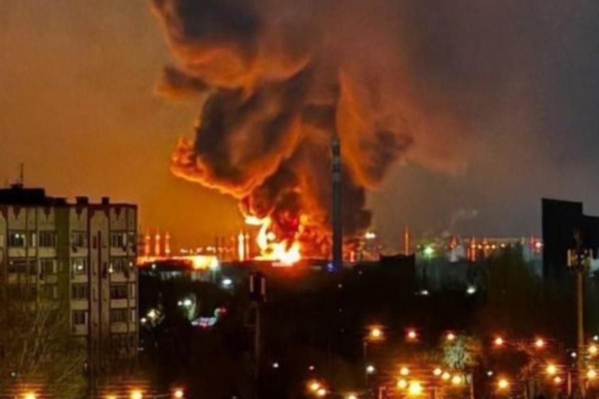 Пожар на нефтебазе в Энгельсе Саратовской области РФ, 8 января 2025 года