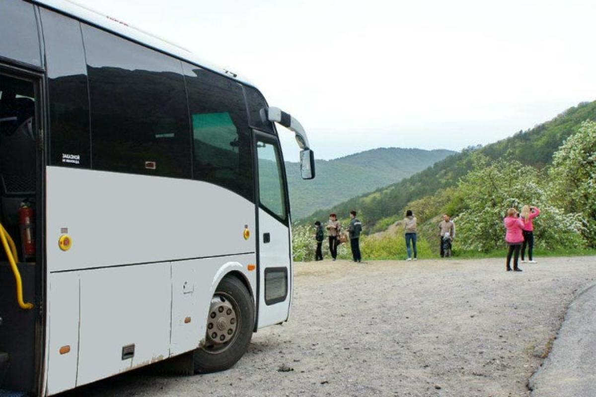 Поїздки за кордон автобусом: за і проти Поїздки за кордон автобусом: за і проти