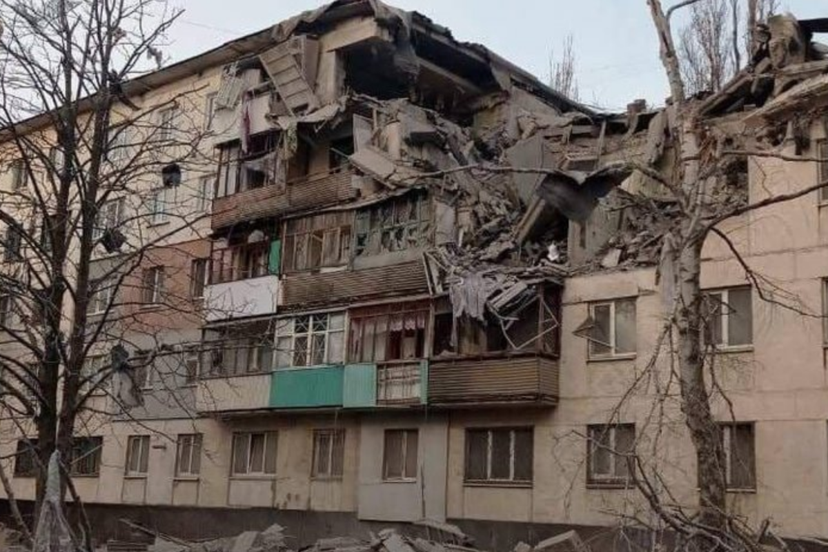 Как "отстраивают" Лисичанск? Лисичанск