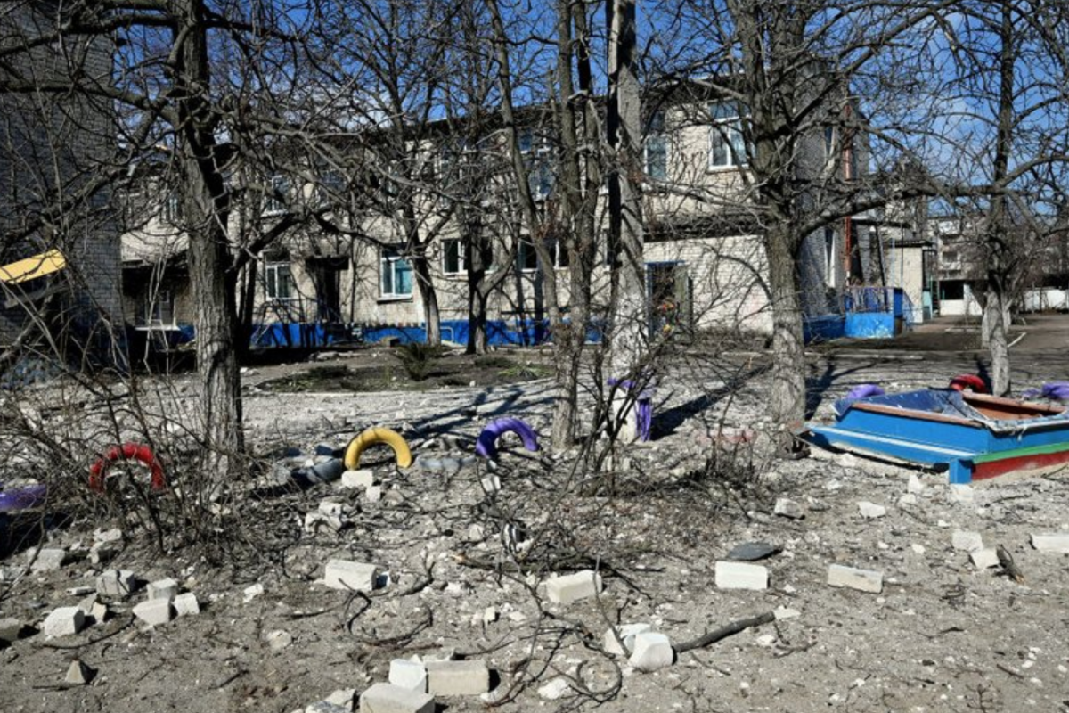 Мешканці Сіверськодонецька отримують платіжки за прибирання прибудинкових територій. Проте прибирання немає. сміття