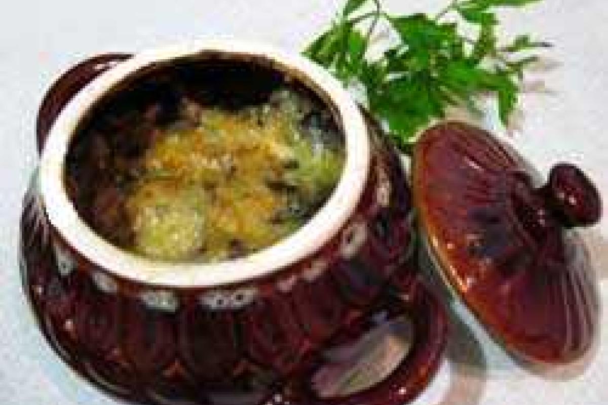 Картошка с стручковой фасолью запеченная в горшочках Картошка с стручковой фасолью запеченная в горшочках
