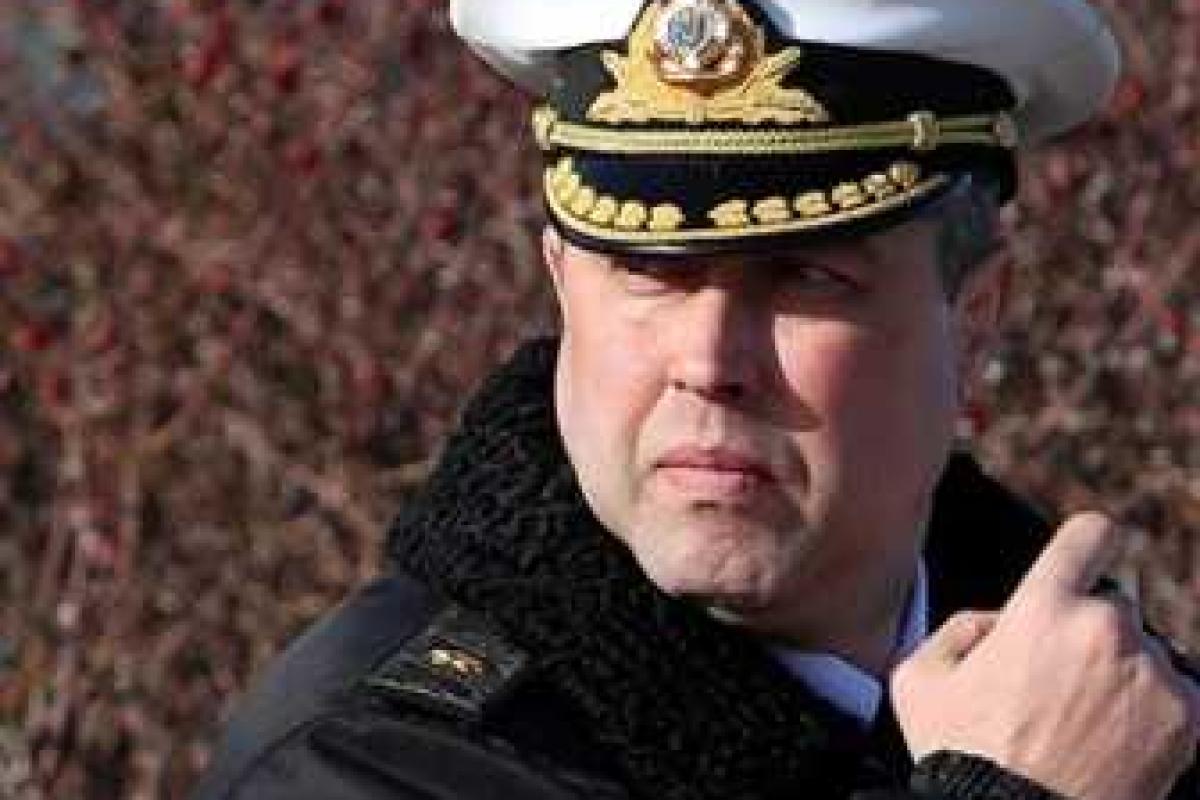 В.Путин назначил экс-командующего ВМС Украины Д.Березовского заместителем командующего ЧФ РФ В.Путин назначил экс-командующего ВМС Украины Д.Березовского заместителем командующего ЧФ РФ
